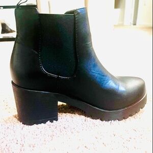 Black Chunky Heel Ankle Boots platform